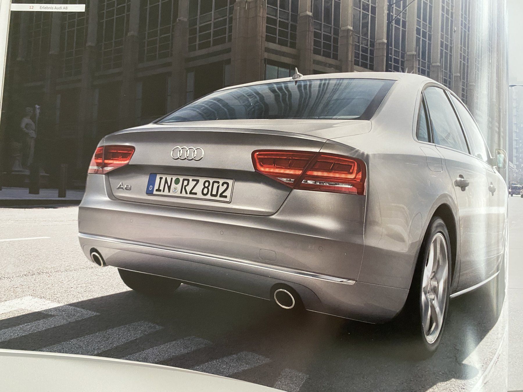 Riviste & Magazine: Audi A8 Magazin (03.2010) – Usato da Alpnach-Dorf venduto da Hess-Automobile 2