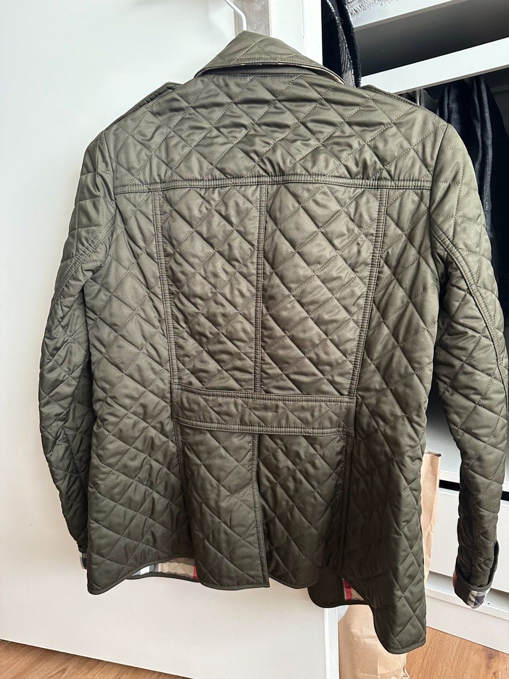 Burberry Giacche: Original Burberry Steppjacke – Nuovo (secondo la descrizione) da Zug venduto da Sharon_ 1