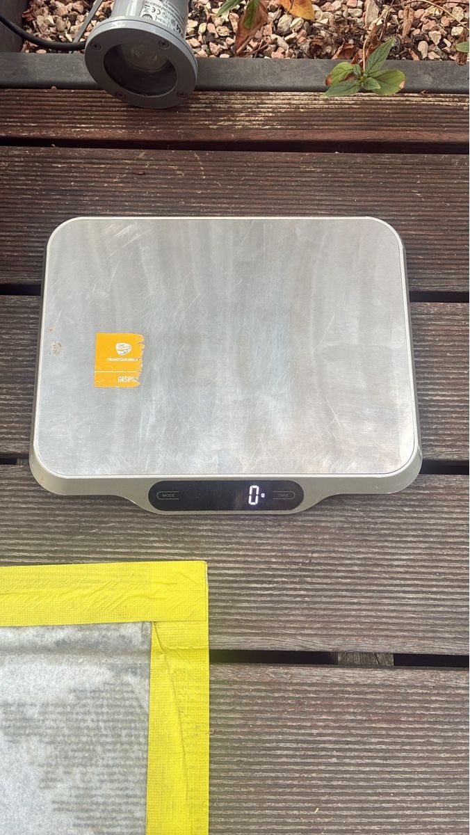 Elettrodomestici da cucina: Digital kitchen scale stainless steel used condition – Usato da Zürich venduto da Sergio.BR