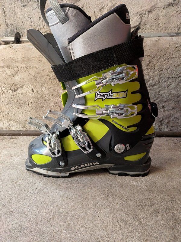 Scarpa Scarpe da uomo: Skitouren Schuh Scarpa Typhoon – Usato da Frümsen venduto da gubeck