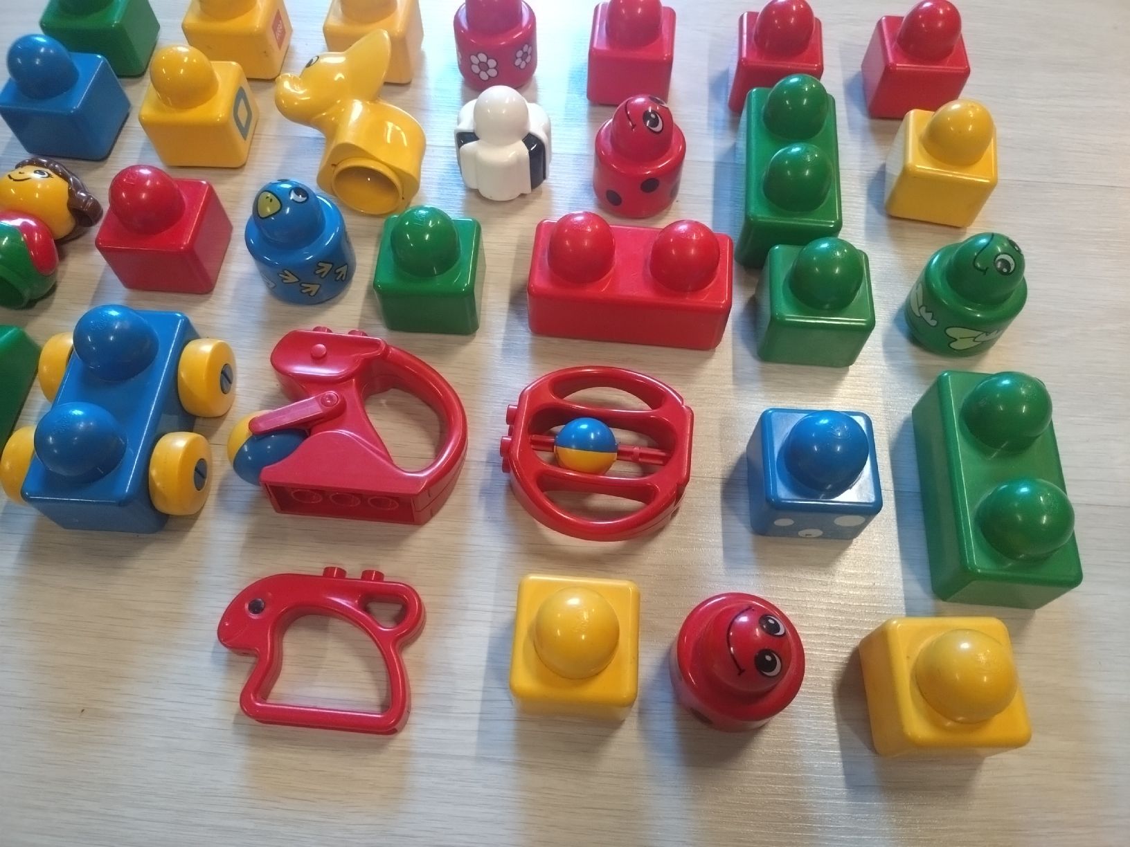 Lego Giocattoli: Lot de Duplo premier âge – Usato da Farvagny-le-Grand venduto da LaCaverne