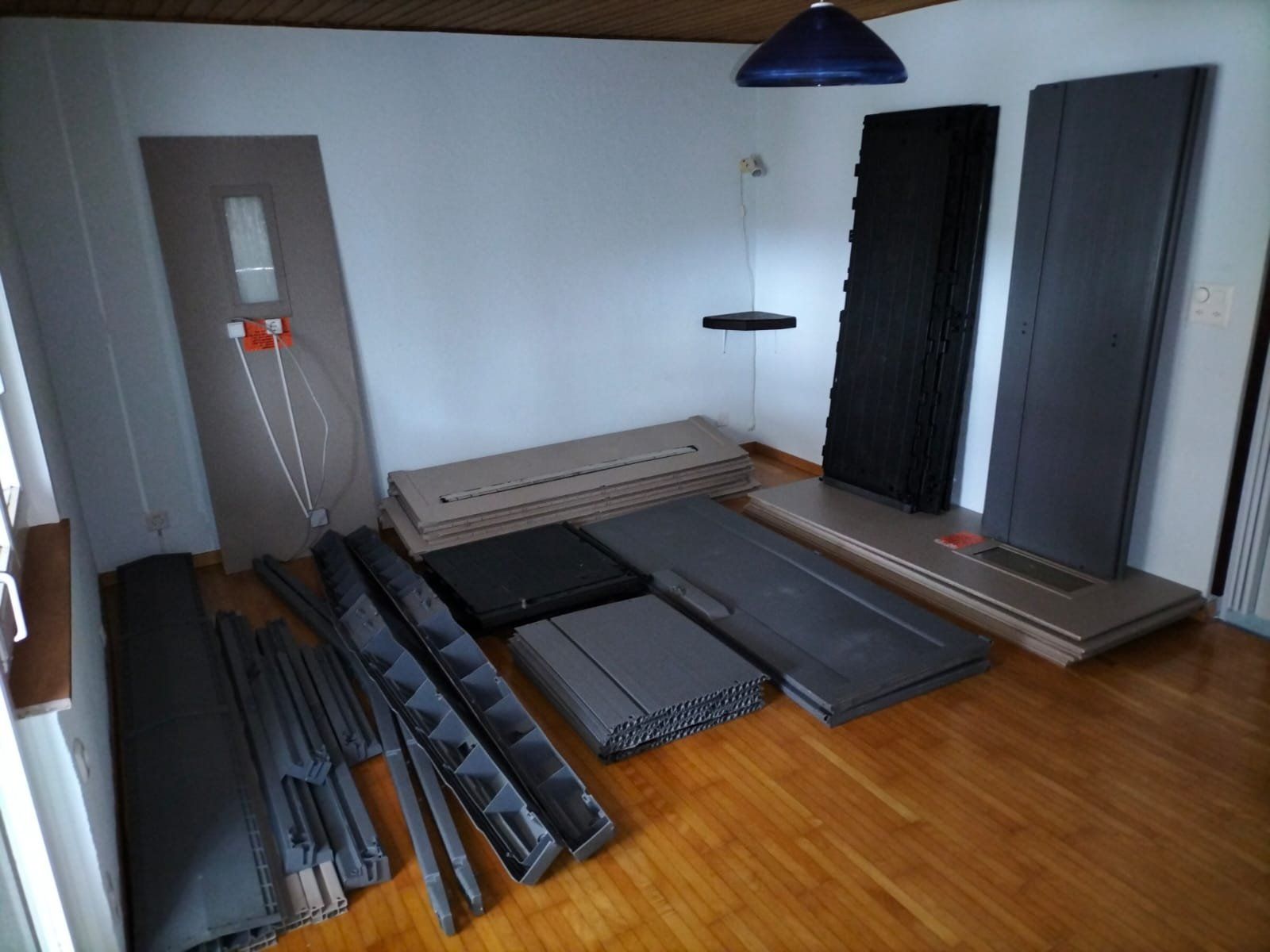 Keter Casette da giardino & serre: Garten Haus Kunststoff – Usato da Beringen venduto da ptt_c5nt 1