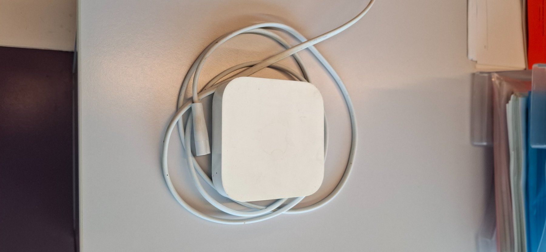 Modem & Router: Apple airport express model A1392 – Usato da Courgenay venduto da minushka
