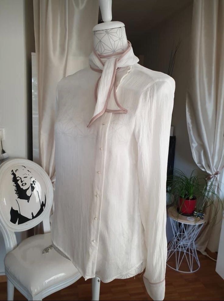 Zara Camicette: ZARA Chic & Elegant Blouse XS/S – Usato da Zürich venduto da Angela_Fashion_Lover 1