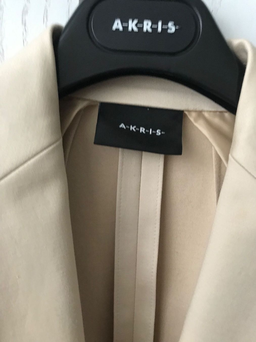 Akris Giacche: A-K-R-I-S Blazer ungetragen – Nuovo (secondo la descrizione) da Seltisberg venduto da fam_g7bq 3