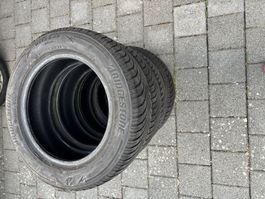 4x Winterpneu 185/65 R15 Bridgestone