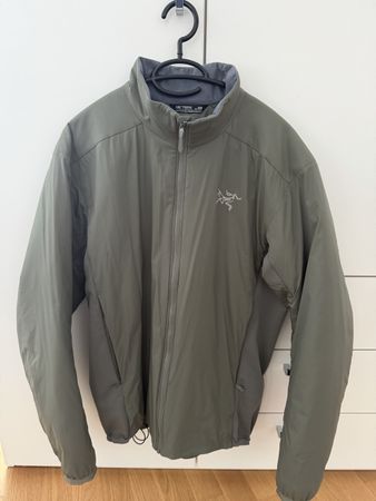 Arcetryx Übergangsjacke Grün