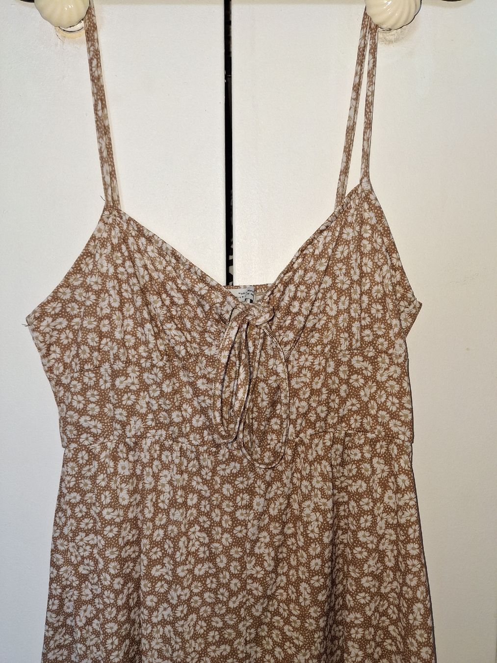 Jumpsuits: Combinaison fleurs – D'occasion à Ecublens FR par kla_th5j 2