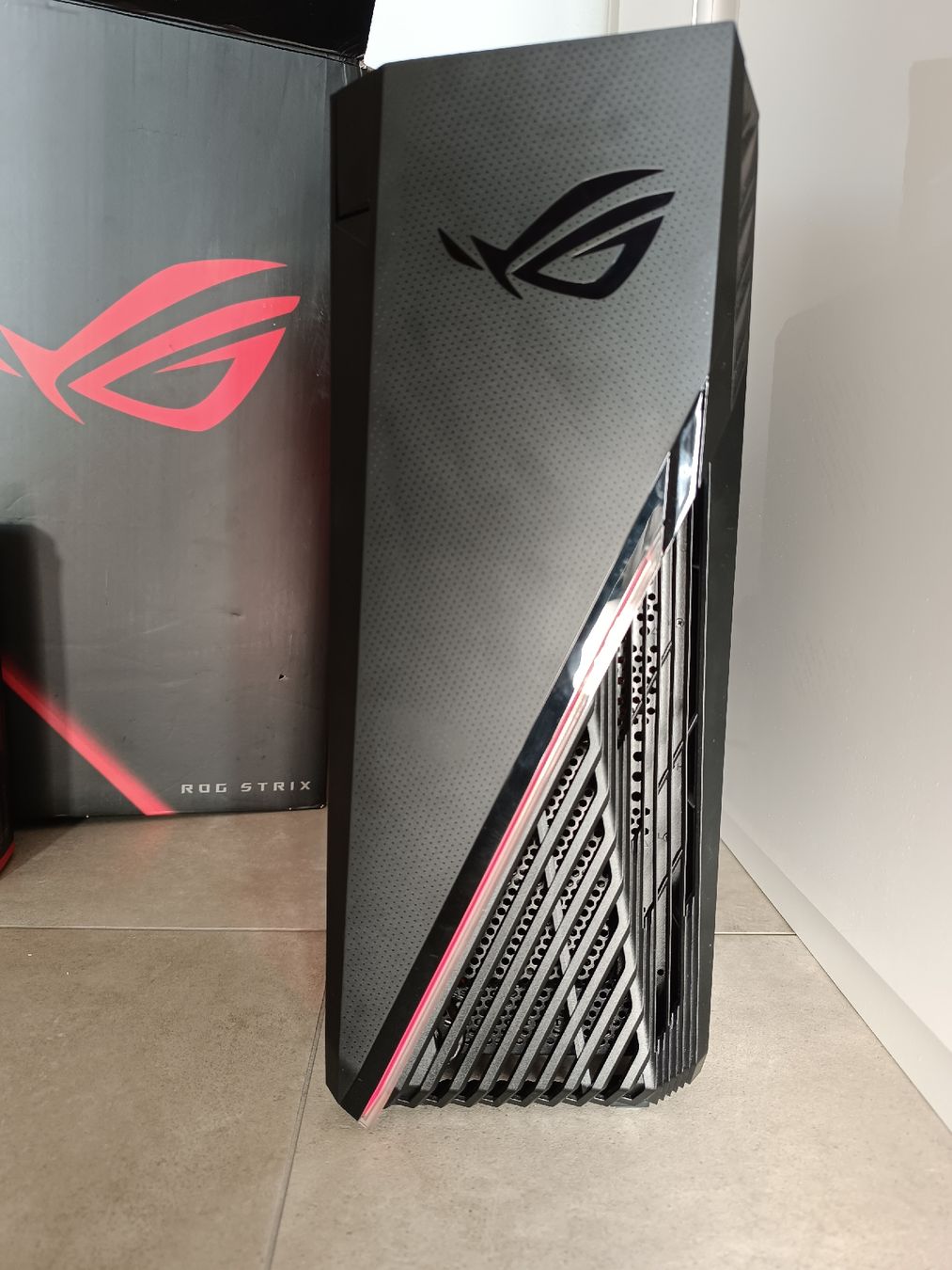 Asus PCs: Gamer Asus Rog Strix  – D'occasion à Vucherens par vihor 2