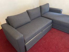 Stoff Sofa mit ausziehbaren Bett, Anthrazit grau Top Zustand