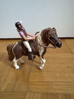 Schleich Pony mit Reiterin