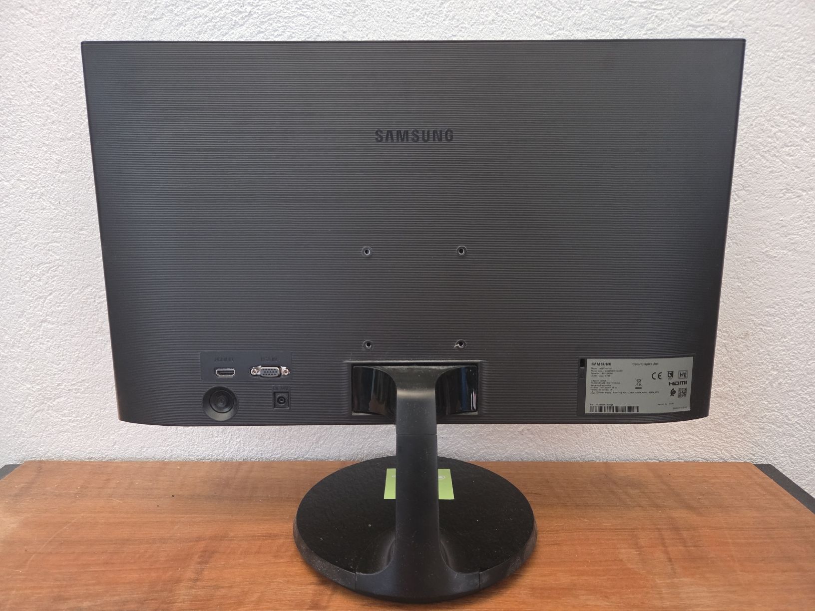 Samsung Monitor: Écran Samsung 22" super slim – Usato da Grandvaux venduto da ese_pt88 1