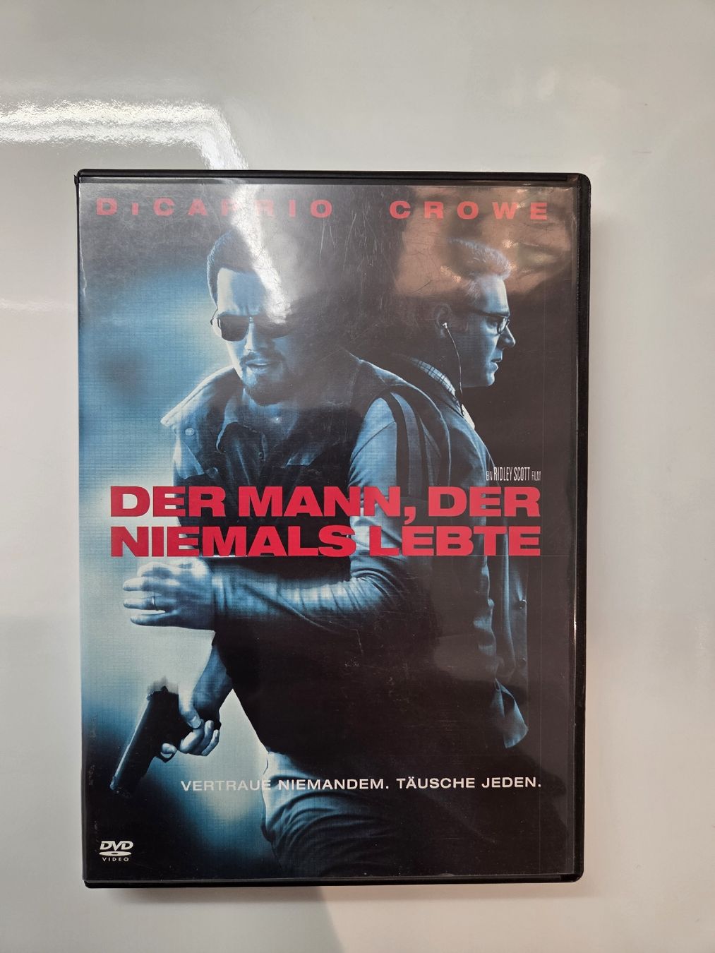 Tutti i DVDs: Der Mann, der niemals lebte – Usato da Worben venduto da m_s_hb2c