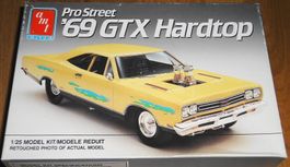 AMT PRO STREET '69 PLYMOUTH GTX HARDTOP 1:25