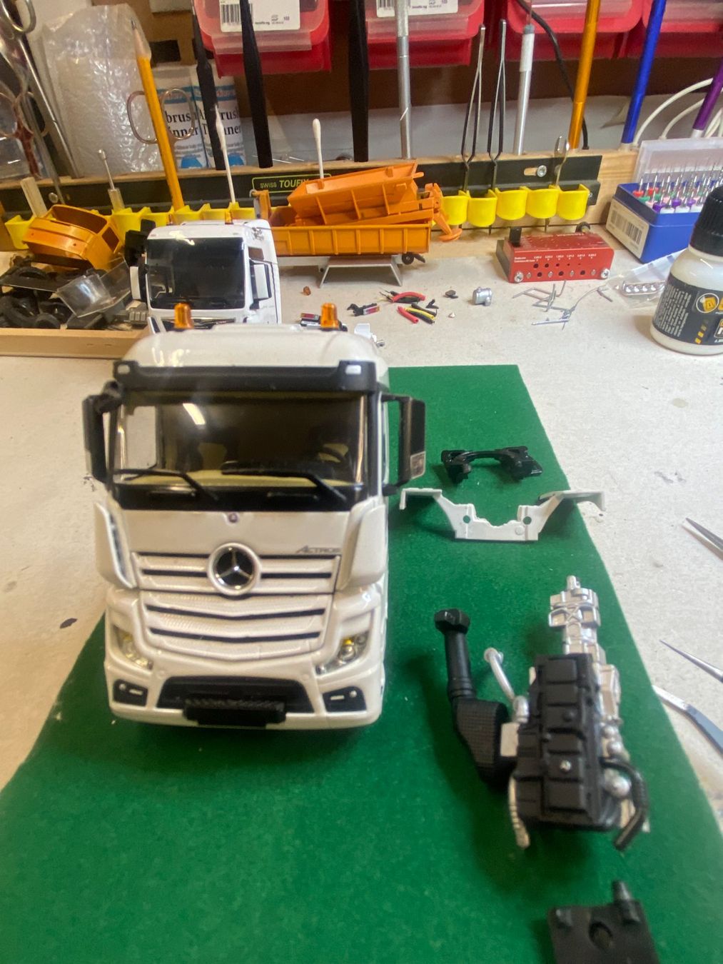 WSI Models Kit di modellismo & Modellini statici: MB Actros Kabine 1/50 WSI – Nuovo (secondo la descrizione) da Baar venduto da TOTO63