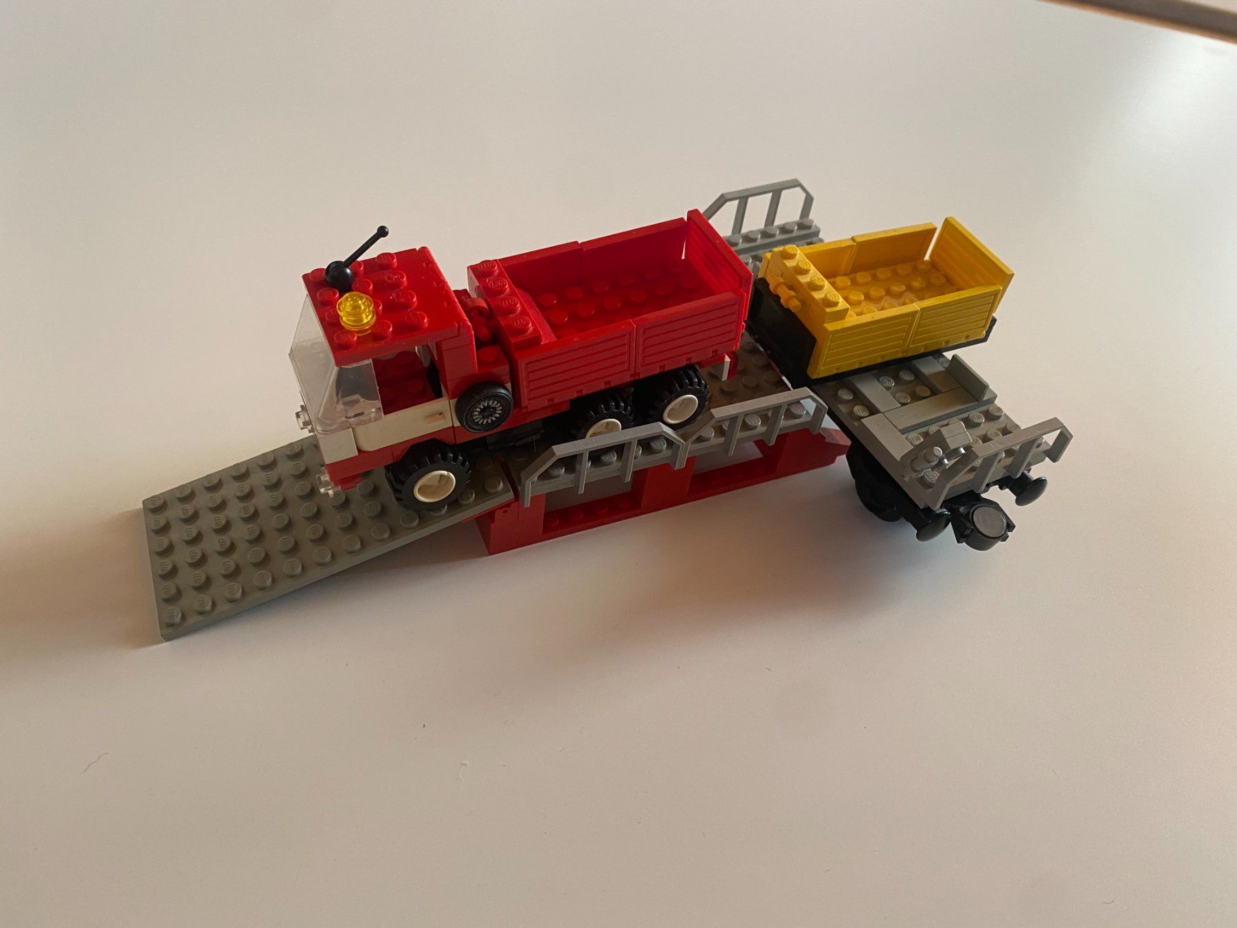 Lego Giocattoli: LEGO - WAGON - LADERAMPE - LKW – Usato da Gelterkinden venduto da ajdt4 1