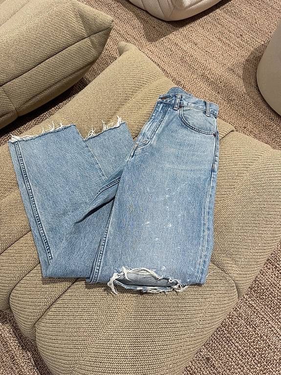 Celine Jeans: CELINE JEANS DESTROYED – Nuovo (secondo la descrizione) da Schwyz venduto da bofb