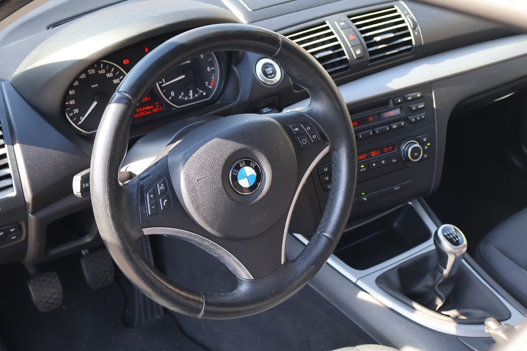 BMW Automobili: BMW 116i ab MFK – Usato da Goldach venduto da A.Baci.MSc 9