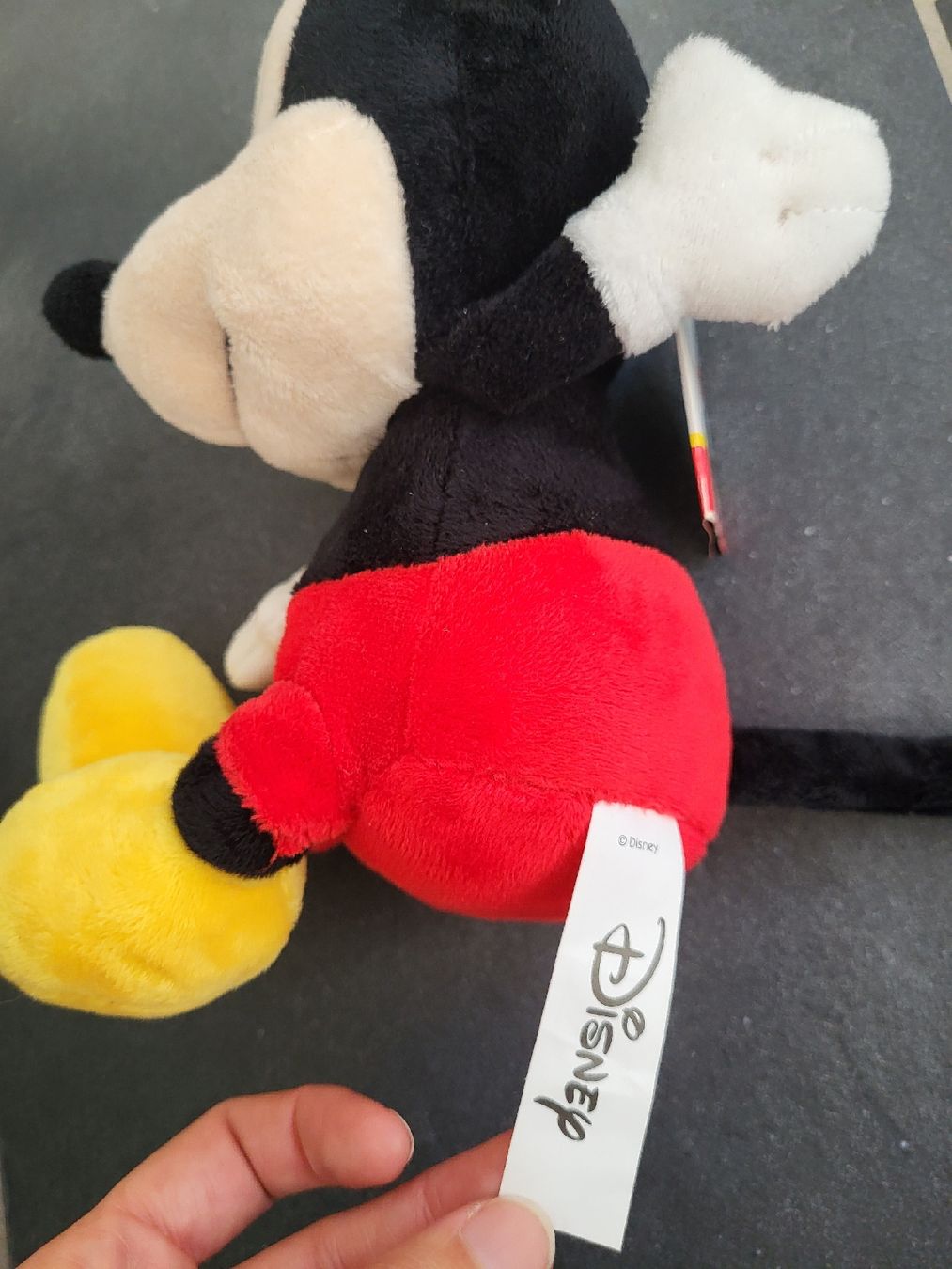Disney Figurines: Mickey Mouse Plüsch, Neu – Neuf avec emballage d'origine à Büsserach par Fairprice_83 1