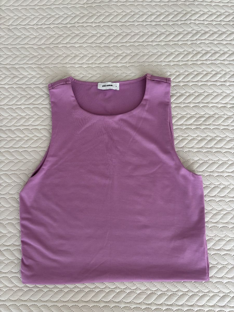 Tops: Purple Top in Size S NP: 19.- – Neu (gemäss Beschreibung) aus Horgen von len_qjz9