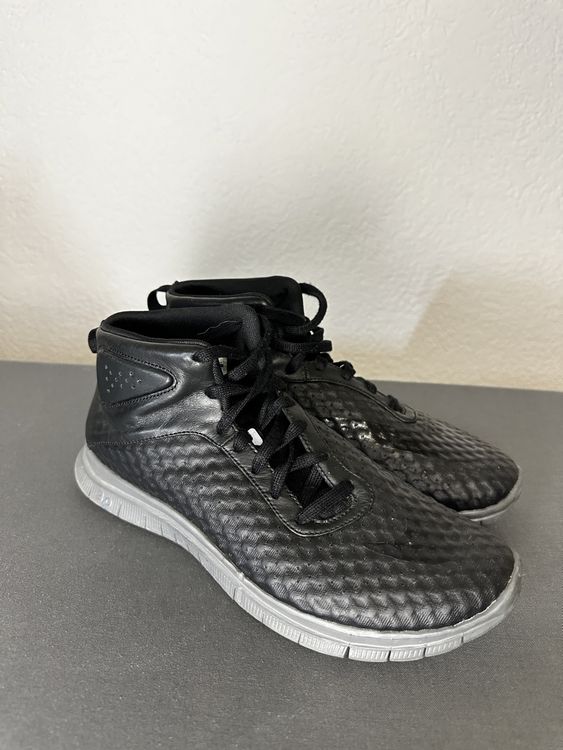 Nike on sale hypervenom mid