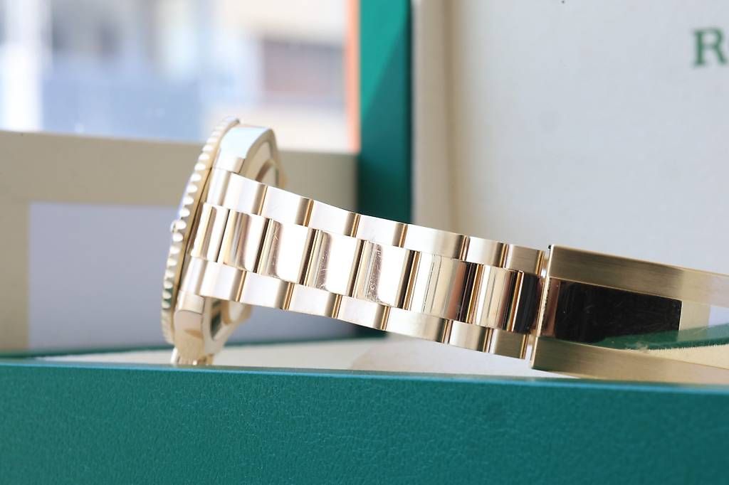 Rolex Orologi: Rolex Submariner 126618LB – Usato da Wollerau venduto da RekociTimepieceGmbH 2