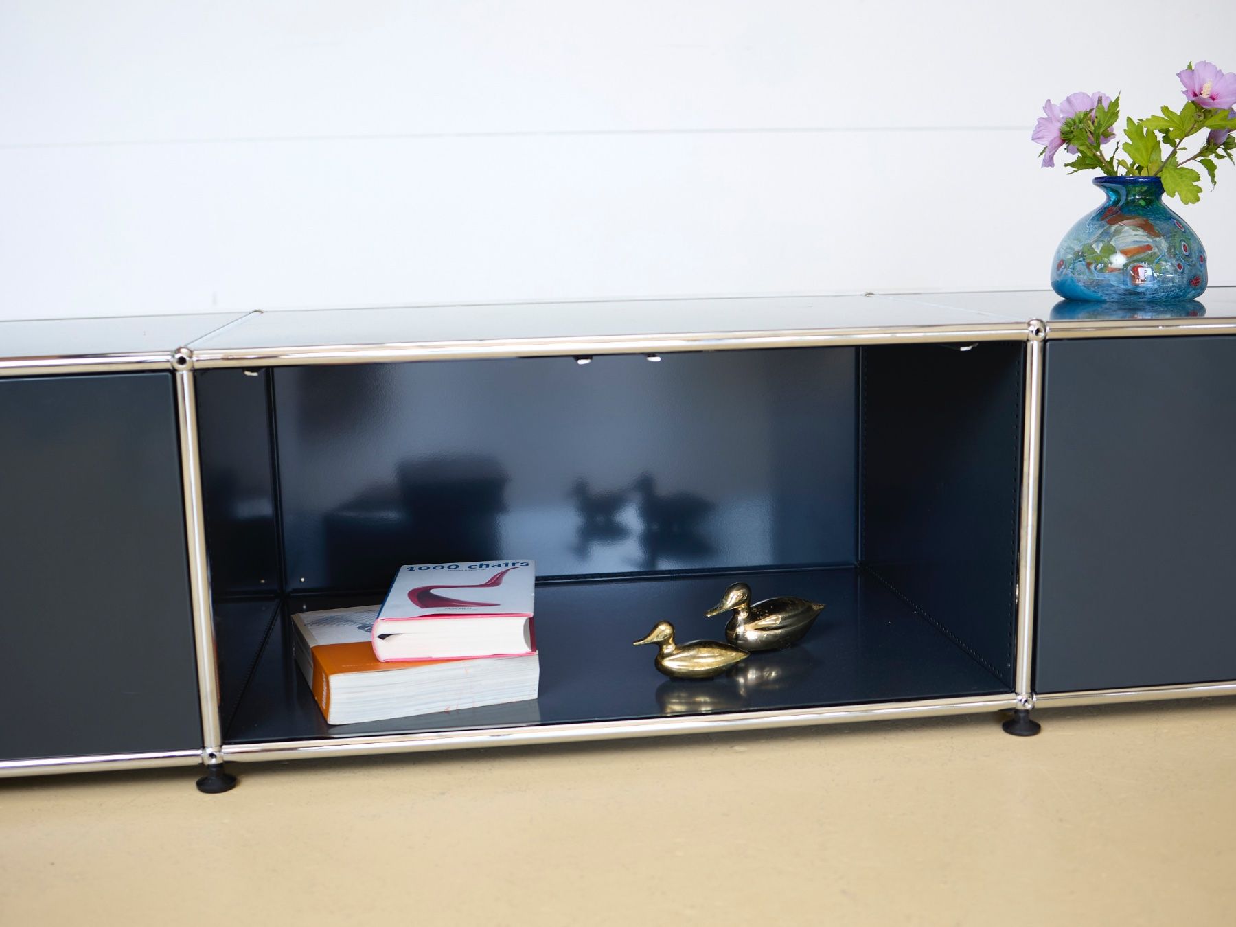 USM Cassettiere: USM Lowboard in Anthrazitgrau Lieferung möglich – Usato da Meinisberg venduto da atelier_TILIJA 3