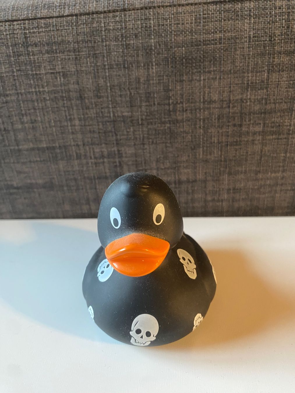 Giocattoli: Badeente Totenkopf – Usato da Vilters venduto da Zwaergli13 1
