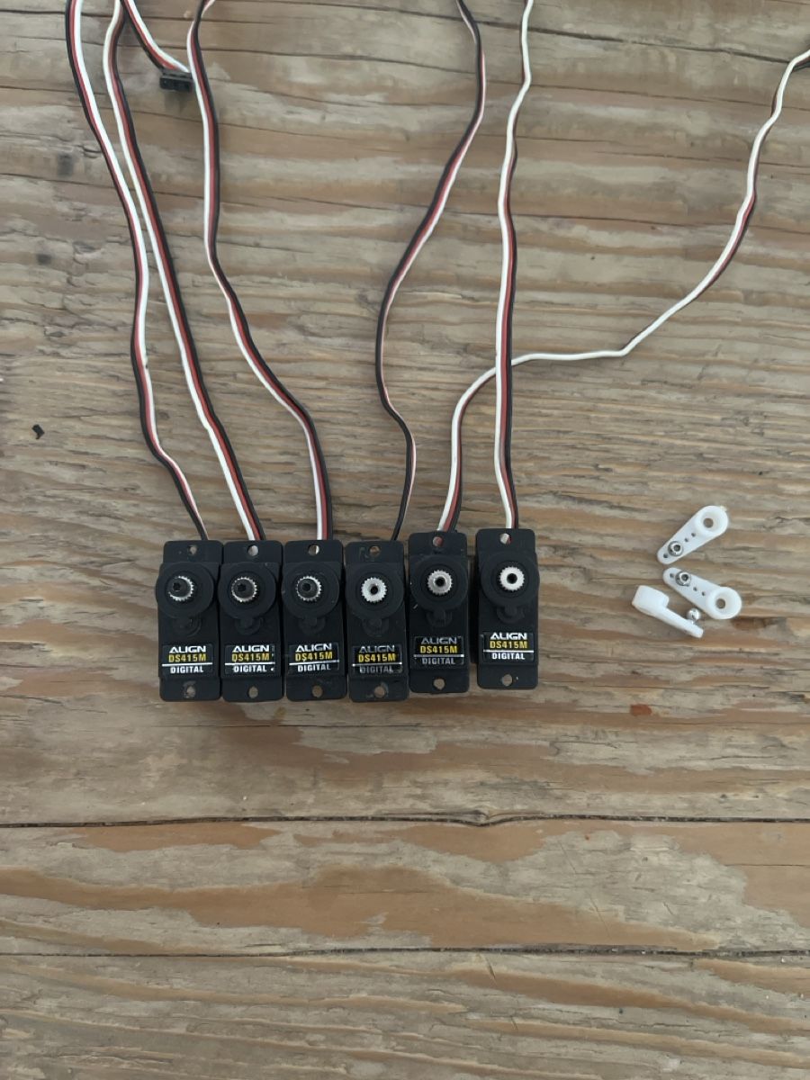 Align RC Kits de montage: Align ds 415 m digital servos  – Défectueux à Châtel-St-Denis par arn_2pj9