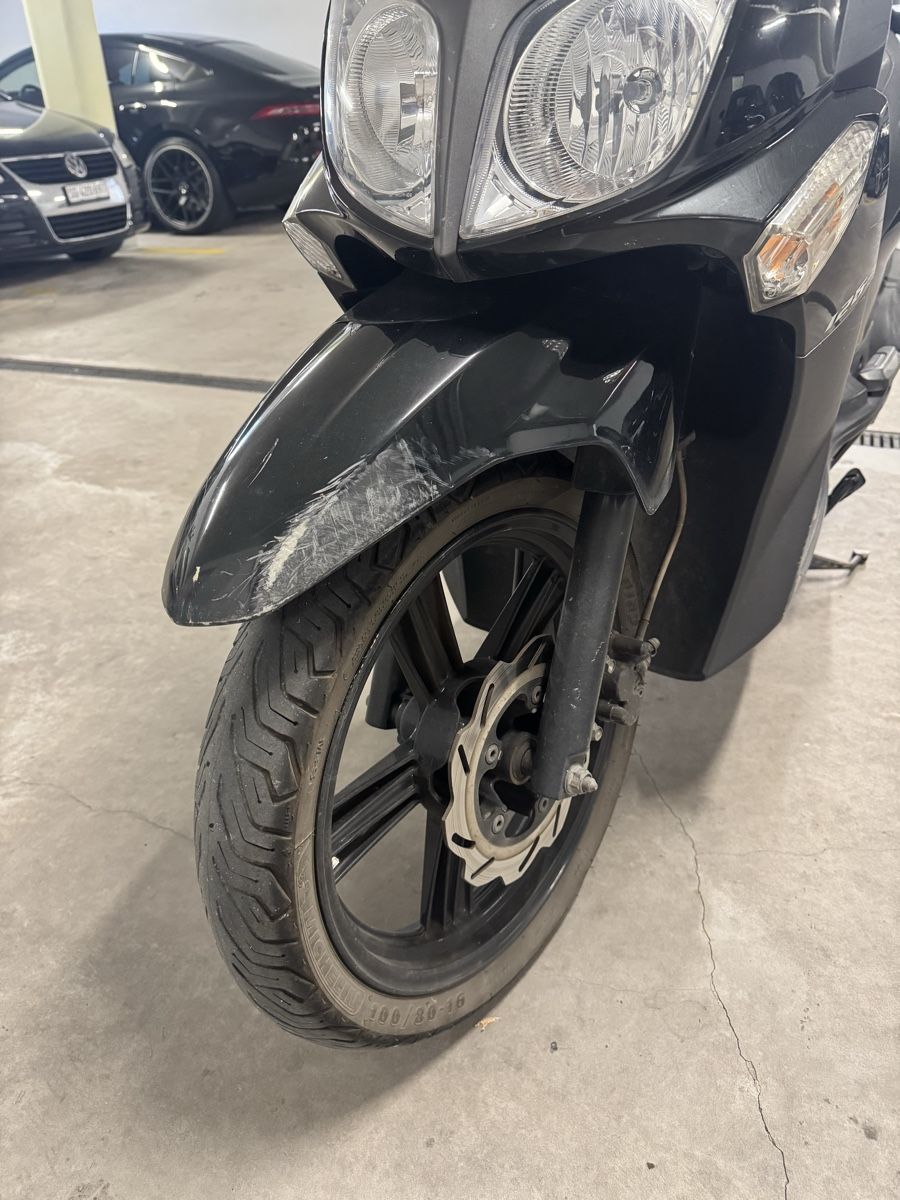 Sym Scooter: Roller SYM 125 HD – Usato da Rebstein venduto da SH91 1