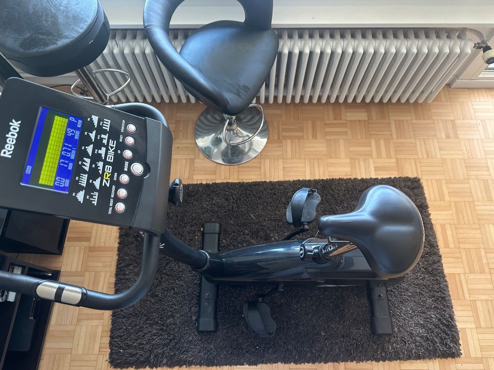 Reebok zr8 shop exercise bike