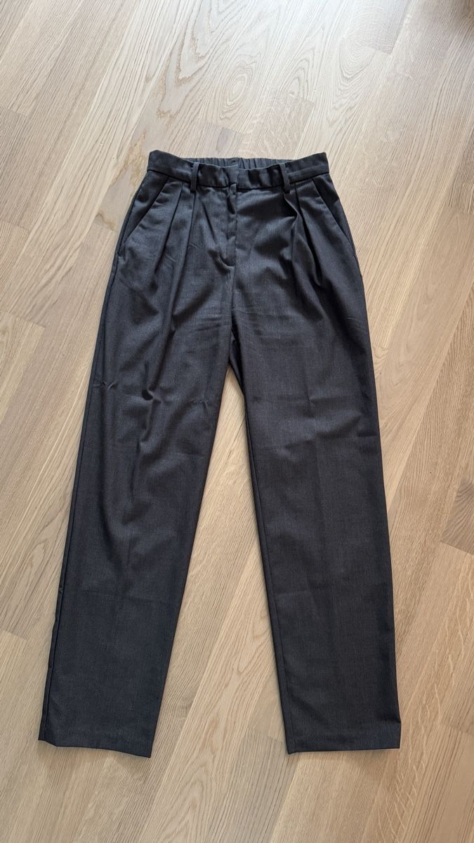 H&M Hosen: H&M Anzughose – Gebraucht aus Zug von soso0209