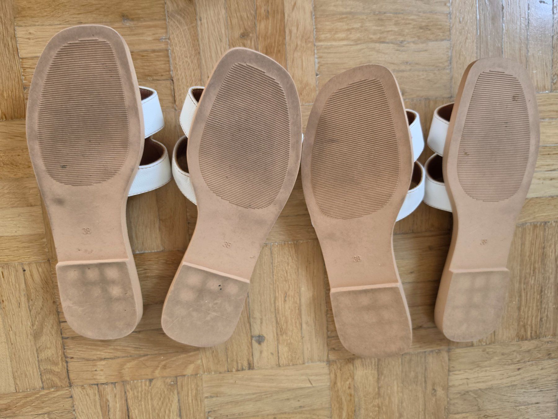Scarpe da donna: 2 x Pantoletten Gr. 38 – Usato da Stäfa venduto da flamingo_17 7