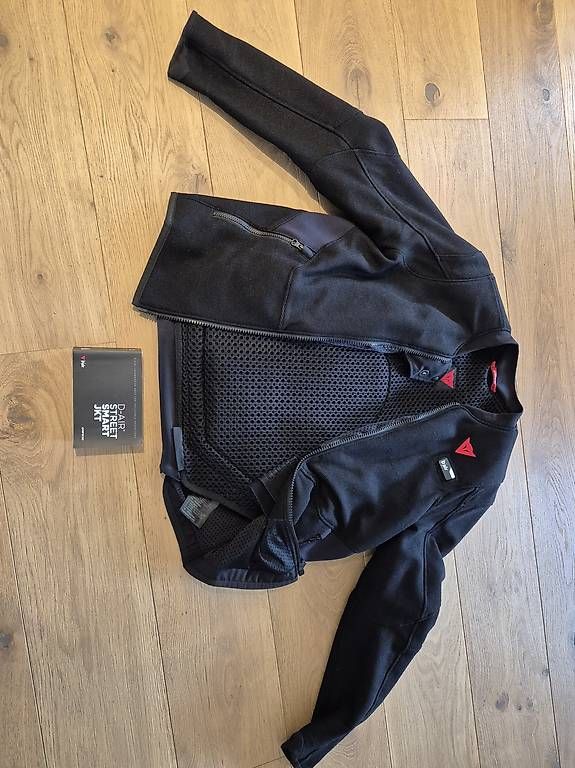 Dainese Giacche: Dainese Smart Jacket D-Air Jacke Grösse 52 – Usato da Buchs SG venduto da Benito82