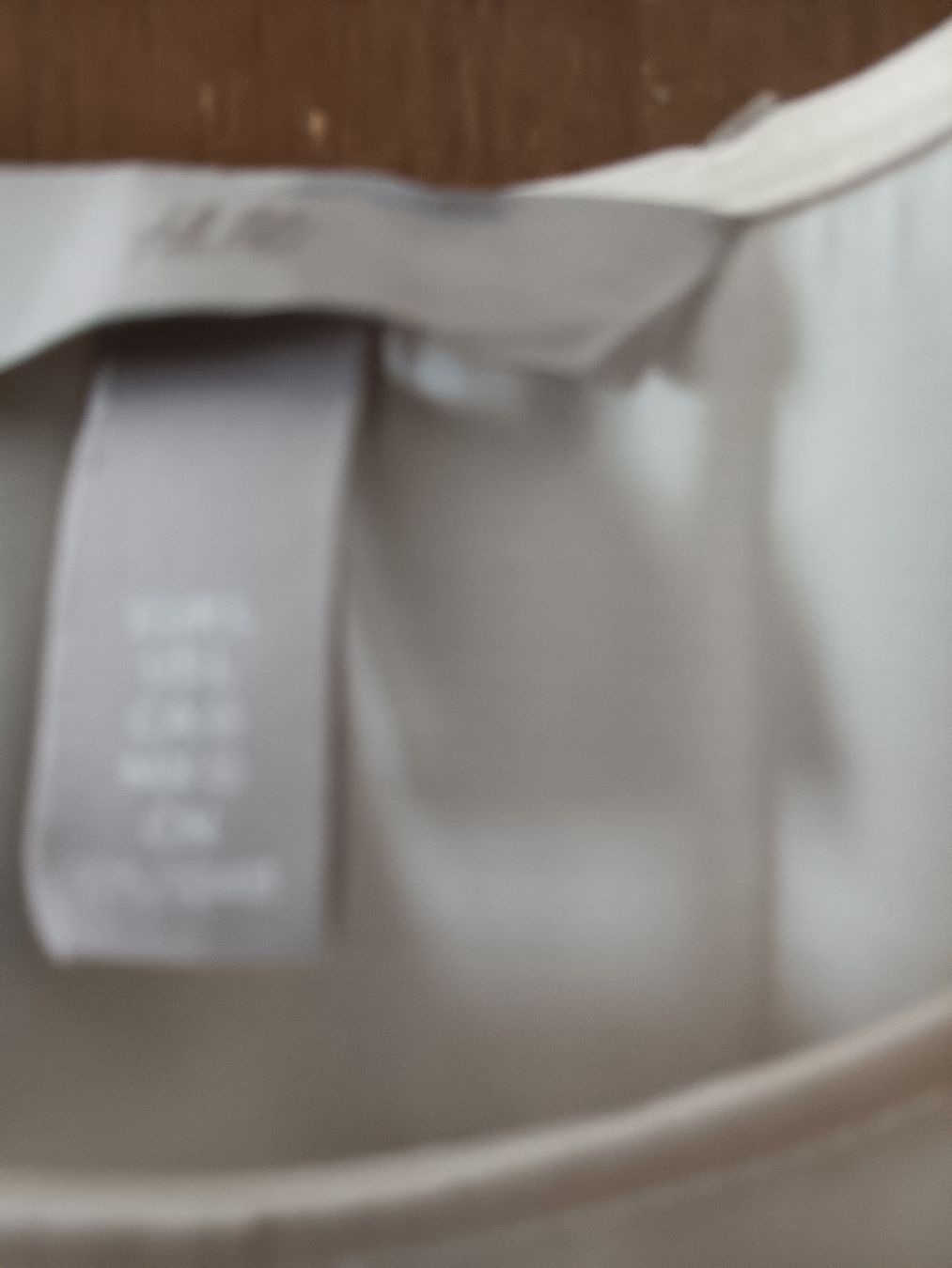 H&M Tops: wunderschönes Top neuwertig Gr L – Neu (gemäss Beschreibung) aus Stansstad von leoni66 1