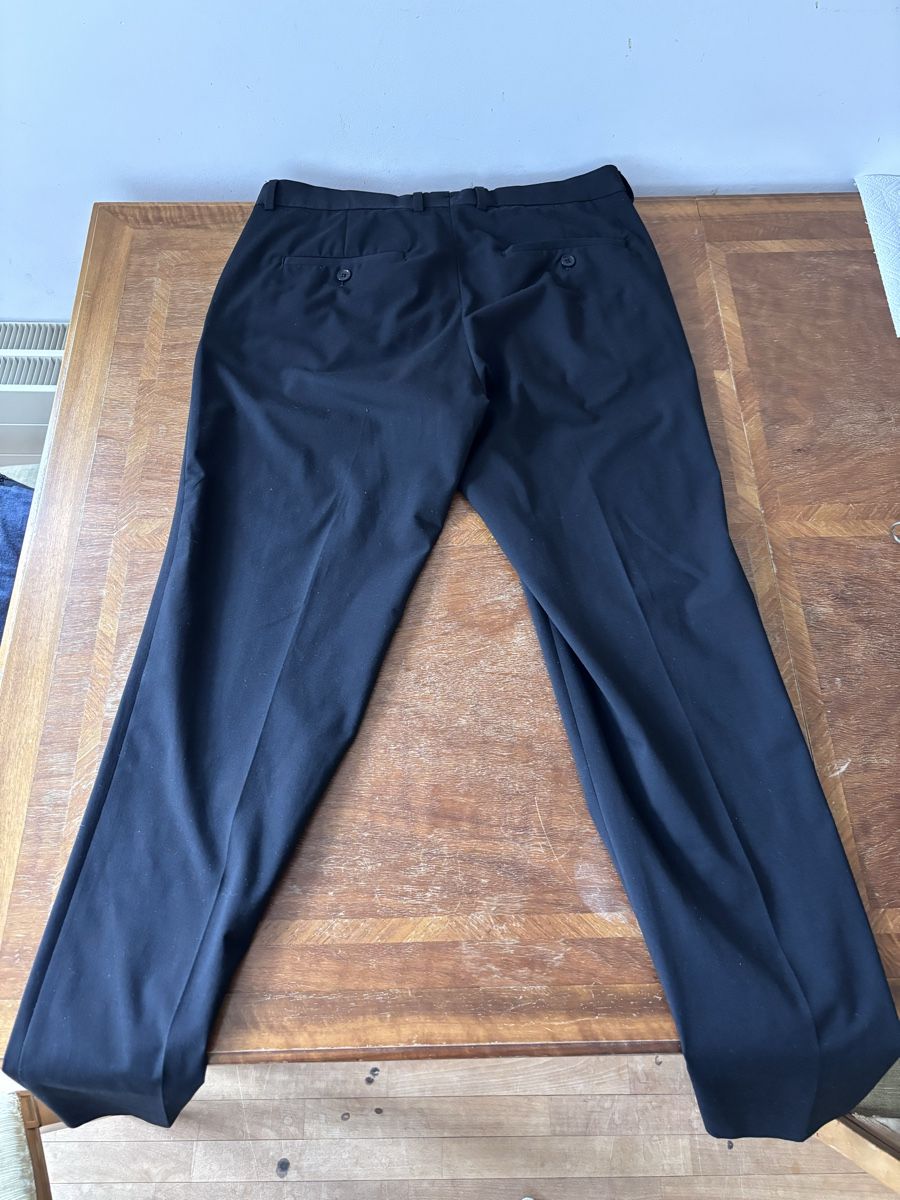 Mango Pantaloni: Mango Hosen – Usato da Jona venduto da yan_sg85 1