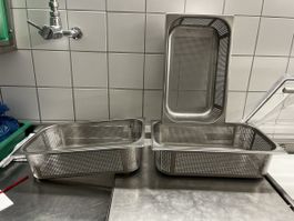 3 x 1/1 Gastronorm Behälter 15 cm gelocht BLANCO 