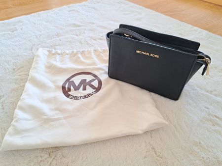 Elegante Michael Kors Handtasche - Schwarz, neuwertig!