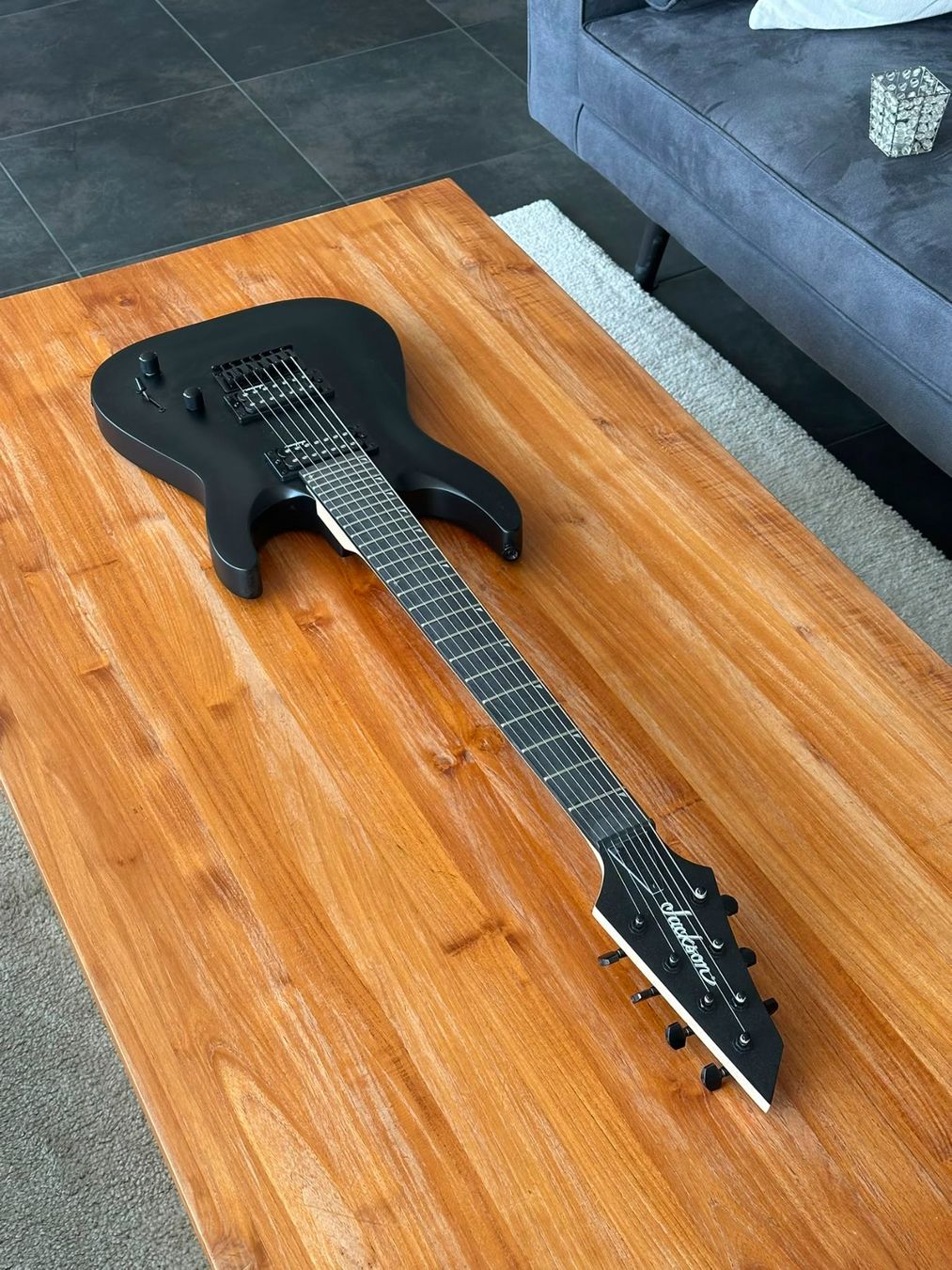 Jackson Musikinstrumente: E-Gitarre Jackson JS22-7 (7-Saiter) – Gebraucht aus Sempach von Leon_M2 4