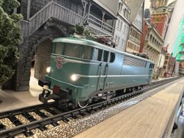 Märklin 3038 SNCF BB 8200