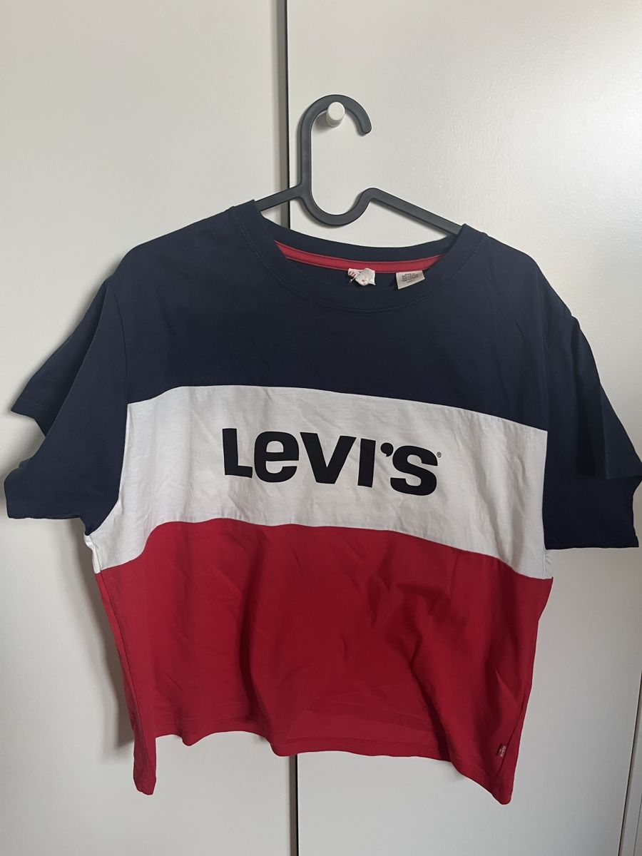 Levi's T-shirt: Maglietta Levi's – Usato da Bellinzona venduto da aga_mm8m