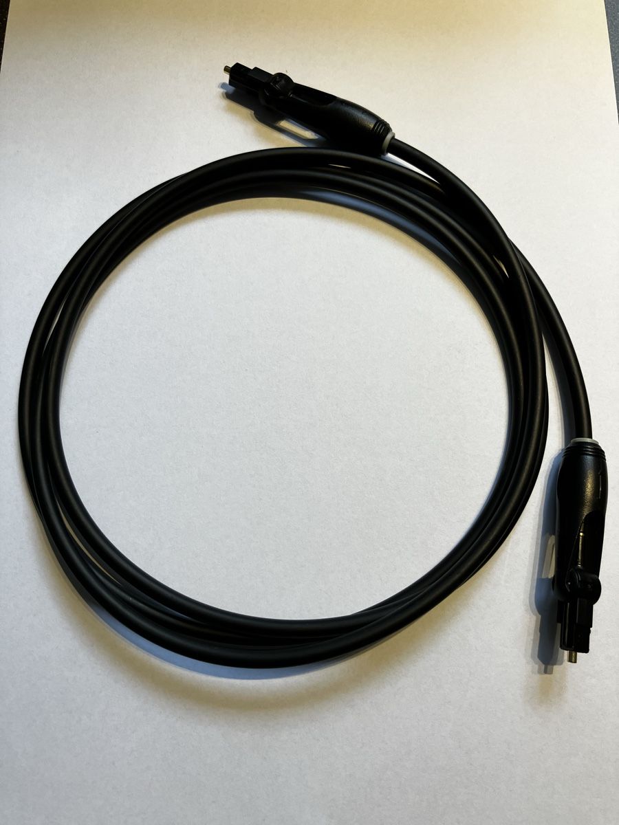 Kabel: Optisches Audiokabel – Gebraucht aus Matten b. Interl von aemt