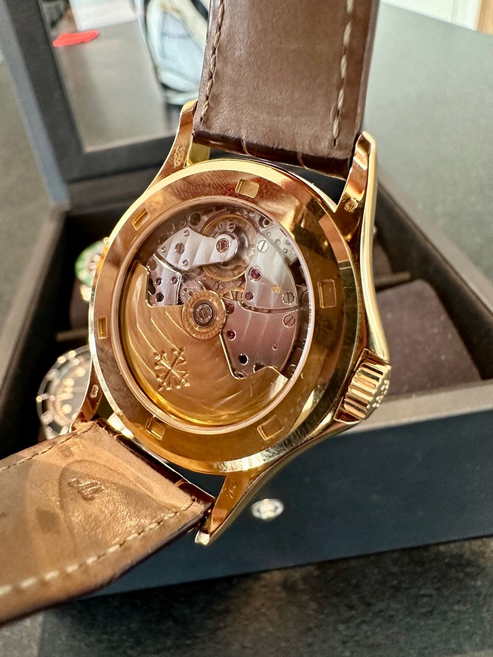 Patek Philippe Orologi: Montre Patek Philippe 5117J – Usato da Plan-les-Ouates venduto da Iggy1309 1