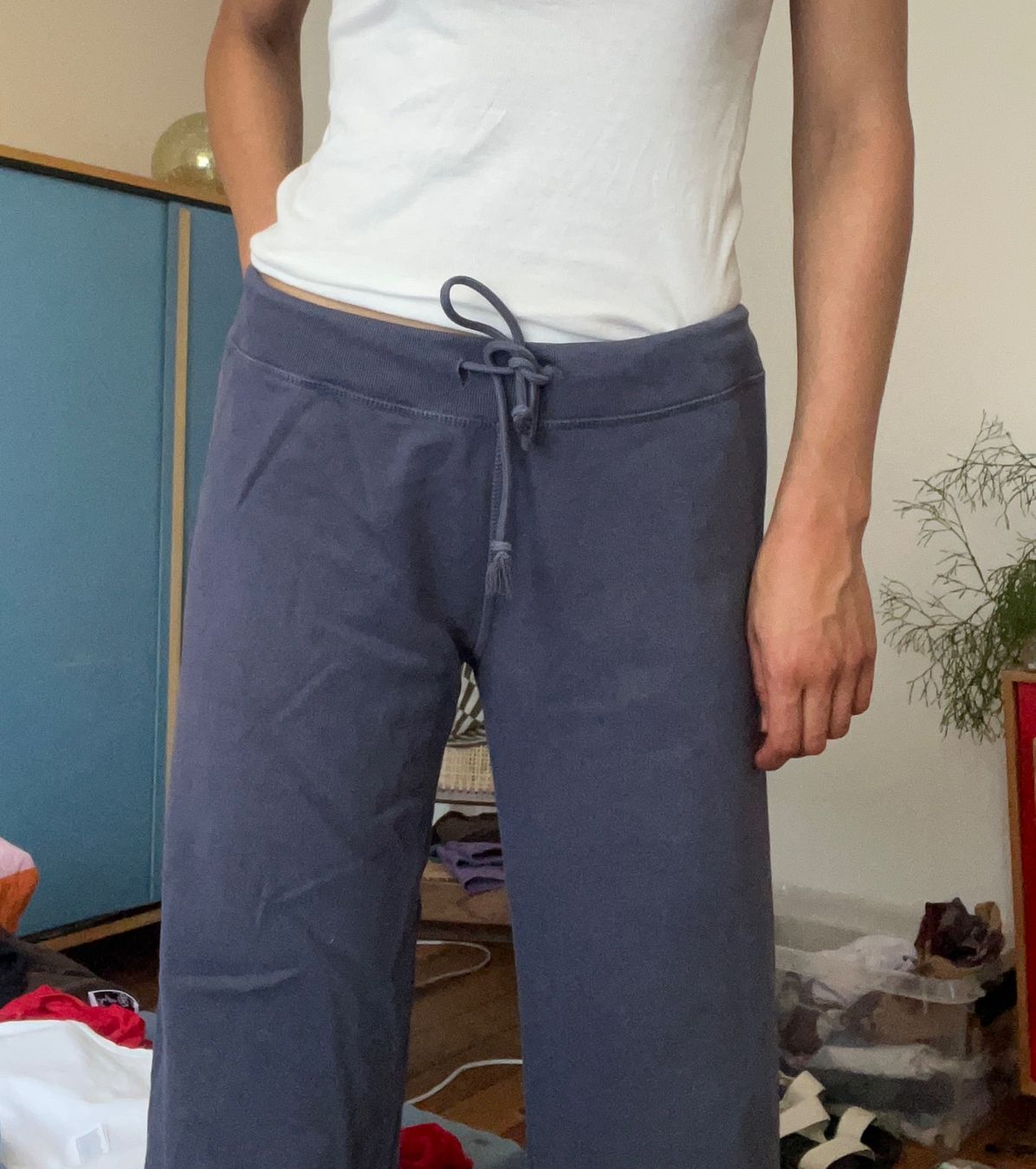 Brandy Melville Pantaloni: Brandy Melville Sweatpants – Usato da Bern venduto da Nina_Lou