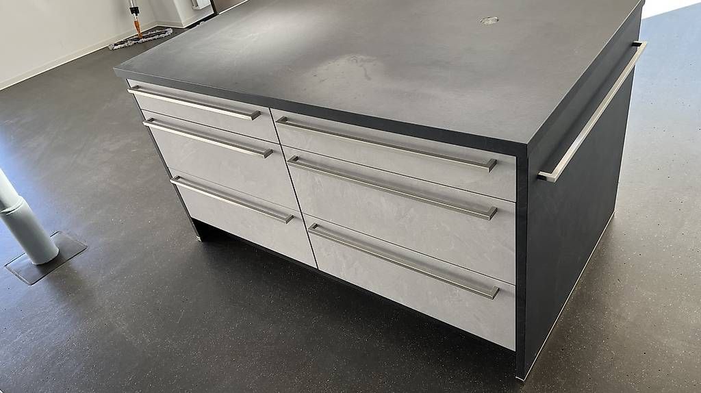 Eléments de bureau: Korpus – D'occasion à Guntershausen par Coast 1