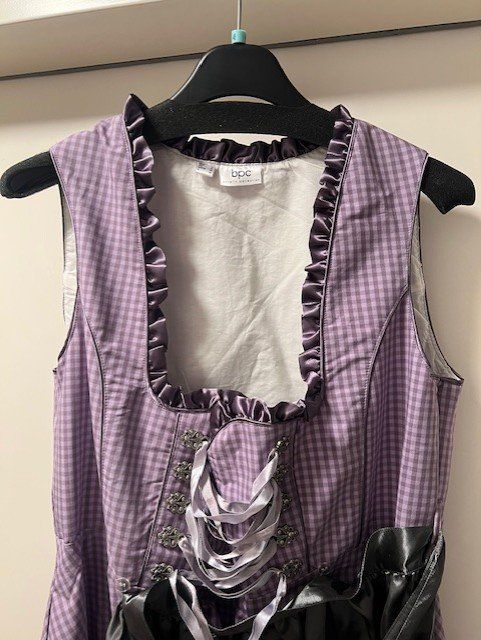 Vestiti: Schönes Dirndl, neu, Grösse 48 ! – Nuovo (secondo la descrizione) da Aarau venduto da Fredy051 1
