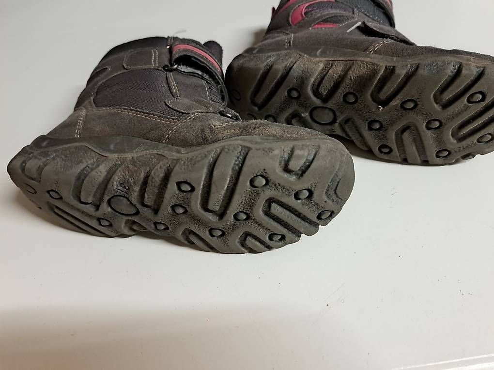 Scarpe per ragazze: superfit Winterschuhe Grösse 31 – Usato da Tägerwilen venduto da melaniedu 1