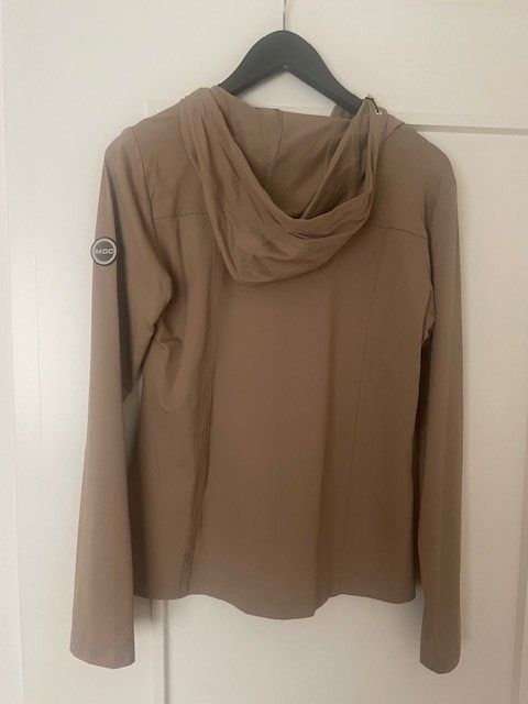 Giacche: MDC Meryl Hoodie Chestnut – Nuovo (secondo la descrizione) da Wettingen venduto da Diamonds 1
