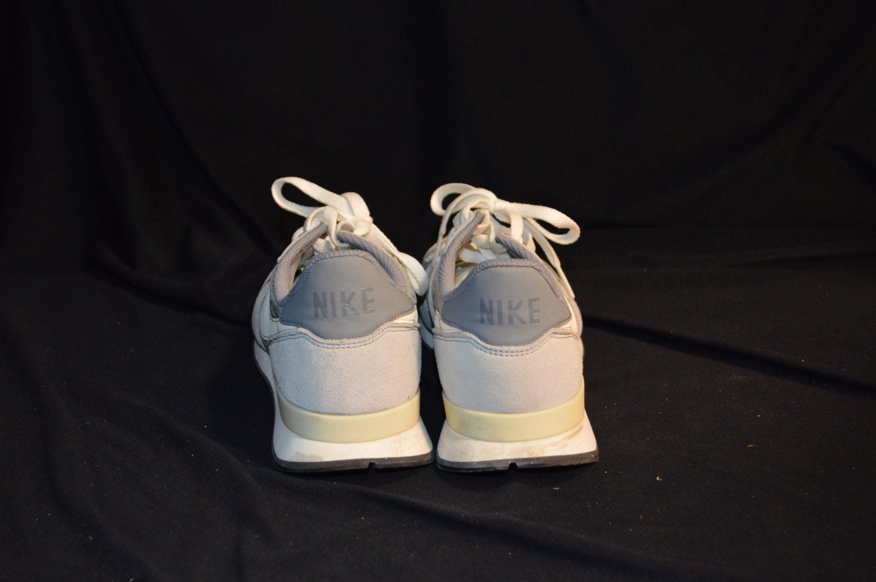 Nike Scarpe da uomo: Nike Internationalist Sneaker, Grau, Grösse 41 – Usato da Buchs SG venduto da die_zc5l 2