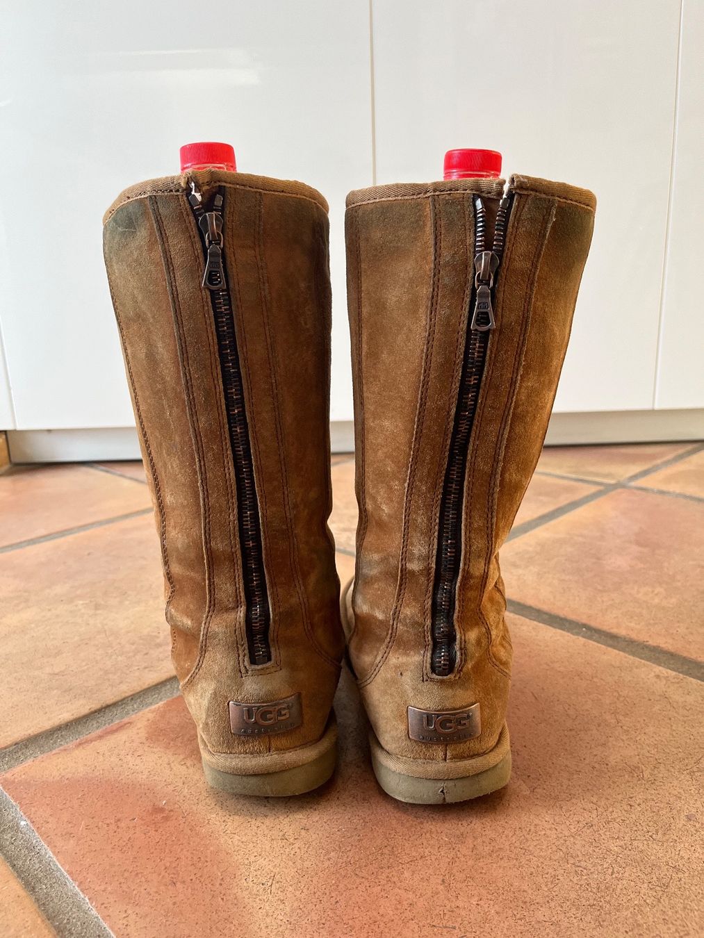 Ugg Damenschuhe: UGG Boots camel – Gebraucht aus Comano von Sandritti